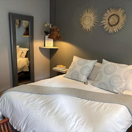 Luxury Upmarket Guesthouse 20 On 4Th Rustenburg Buitenkant foto