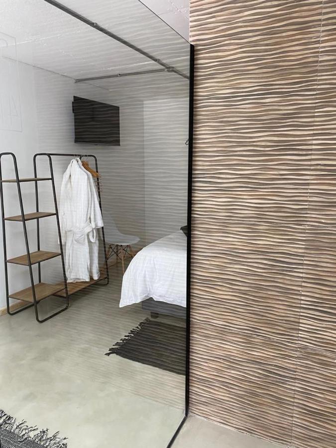 Luxury Upmarket Guesthouse 20 On 4Th Rustenburg Buitenkant foto