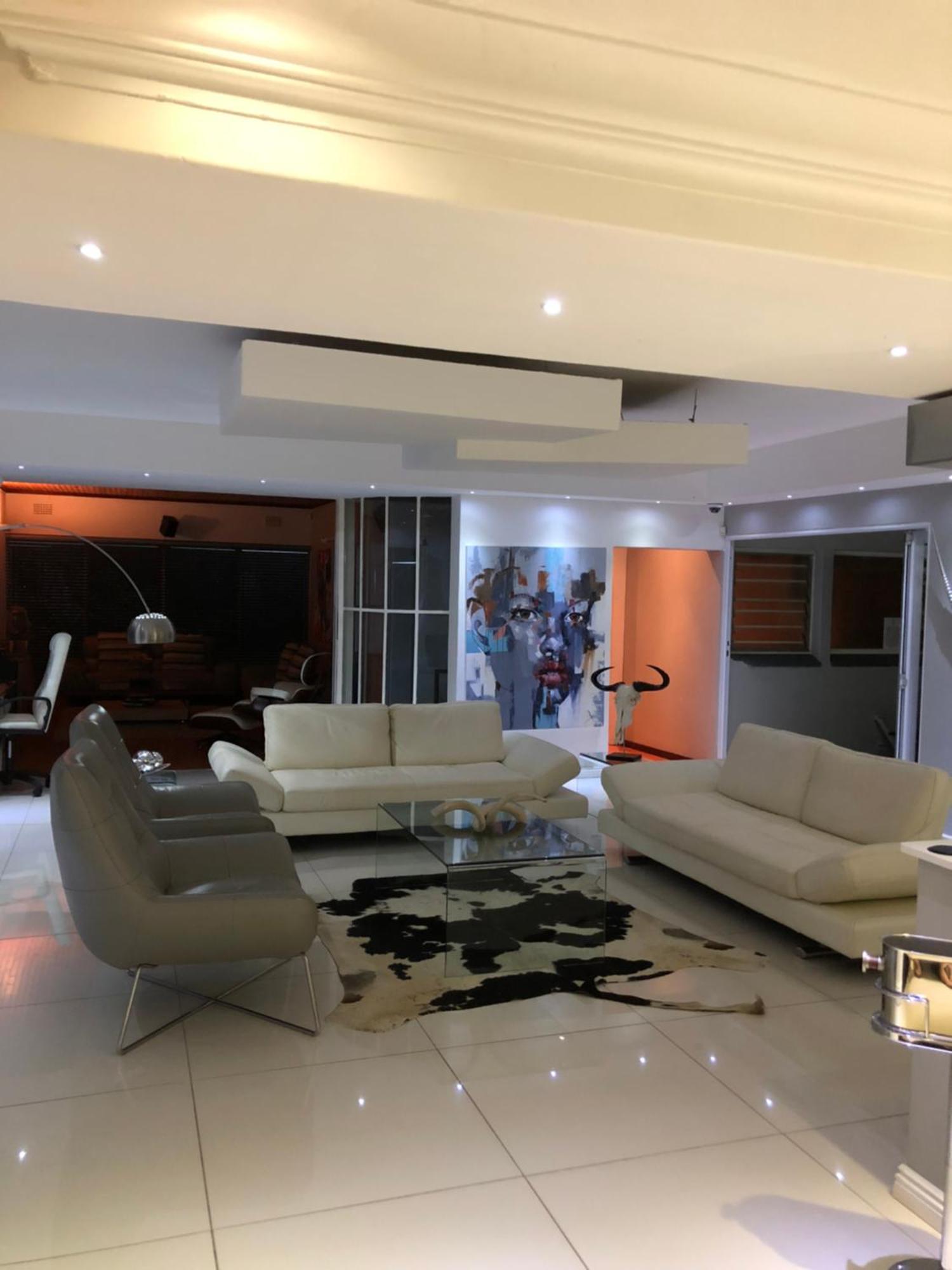 Luxury Upmarket Guesthouse 20 On 4Th Rustenburg Buitenkant foto