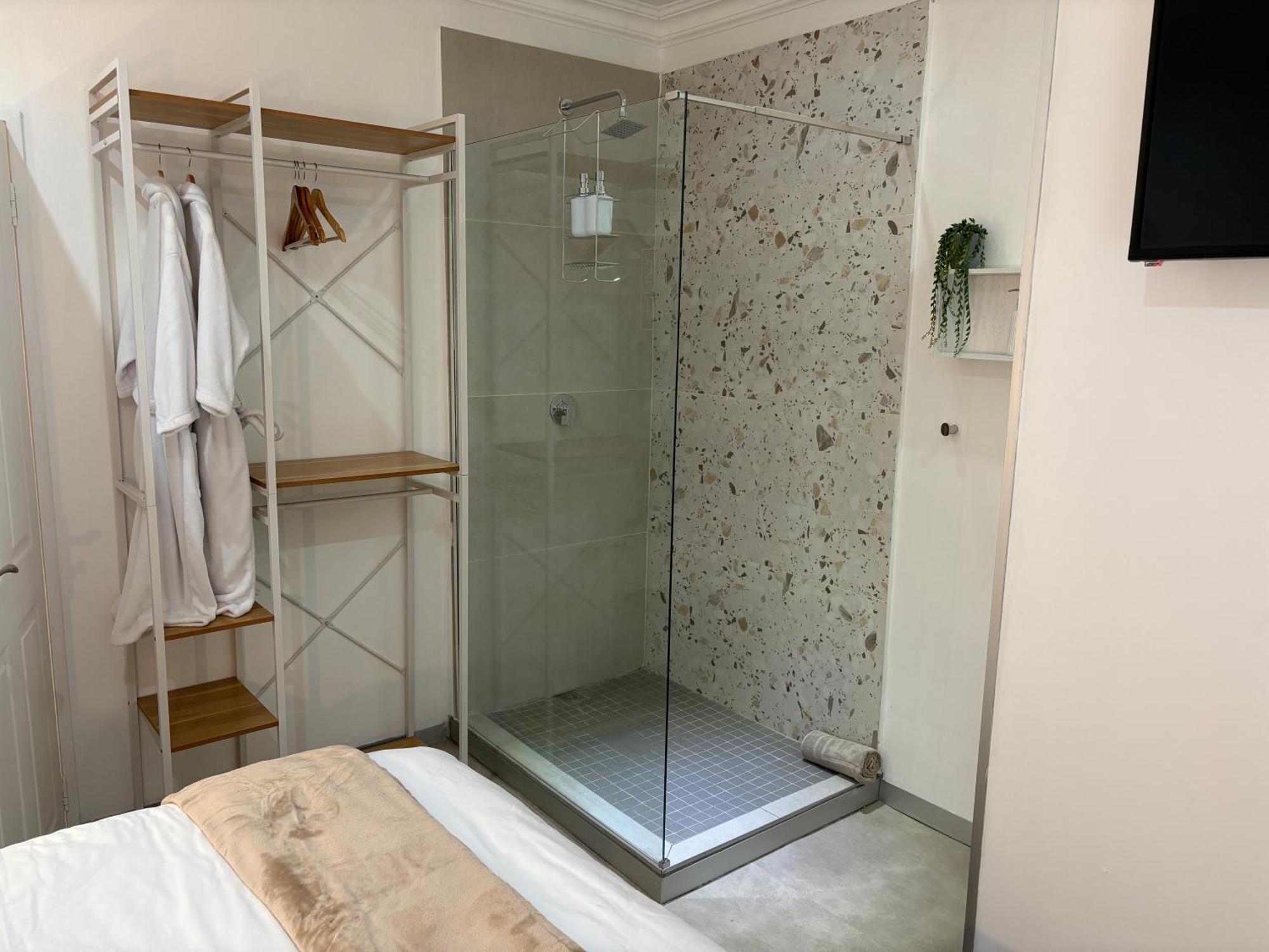 Luxury Upmarket Guesthouse 20 On 4Th Rustenburg Buitenkant foto
