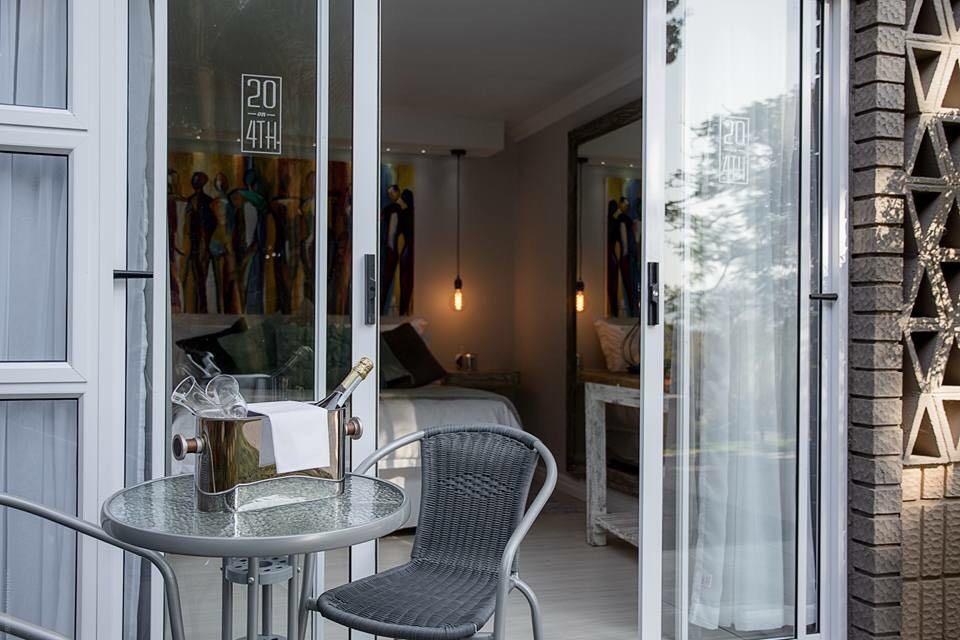 Luxury Upmarket Guesthouse 20 On 4Th Rustenburg Buitenkant foto